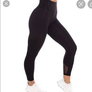 Black Ptula leggings! Size large
